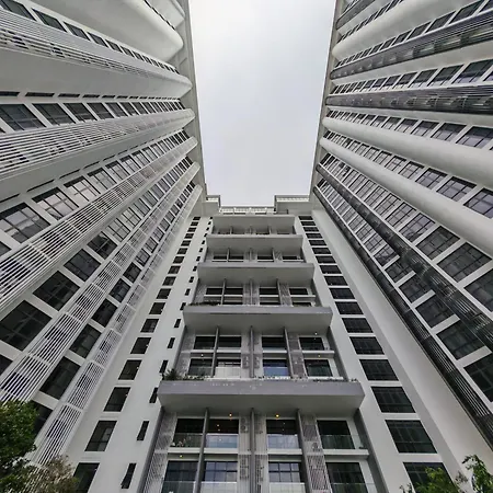 The Shore Kk City Center By Meetsty Kota Kinabalu Exterior photo