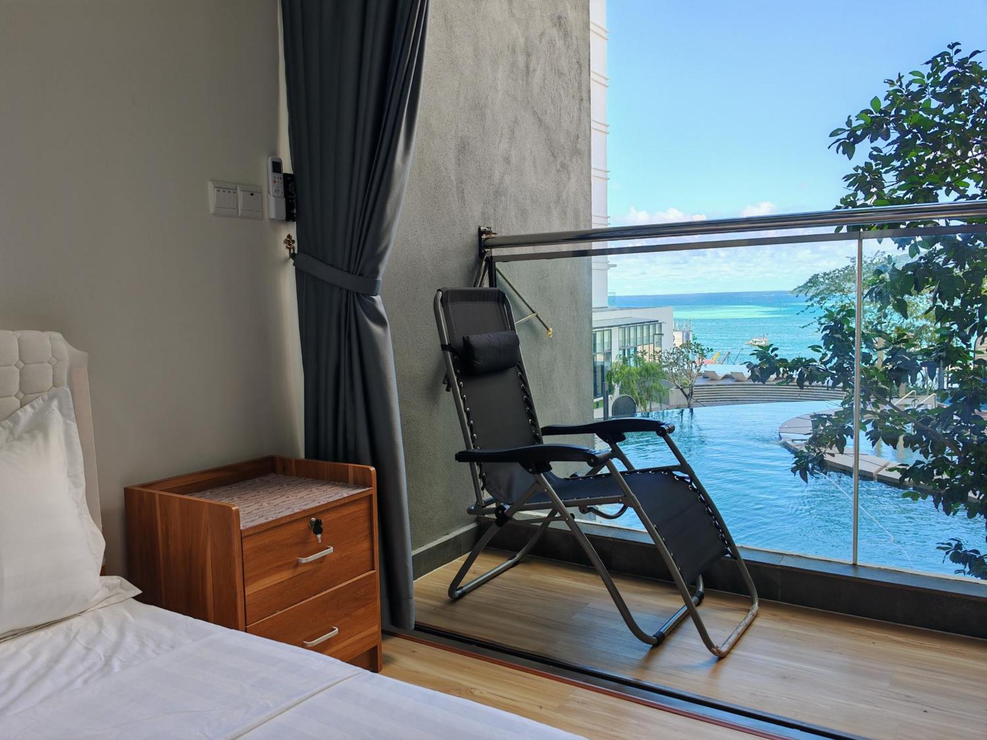 The Shore Kk Center By Meetsty Apartment