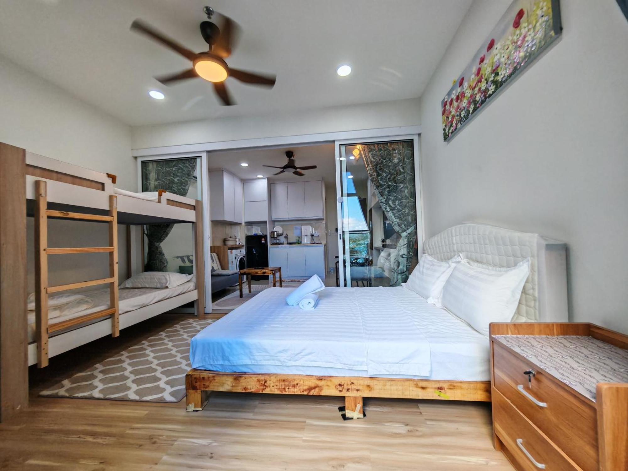 Apartment The Shore Kk Center By Meetsty